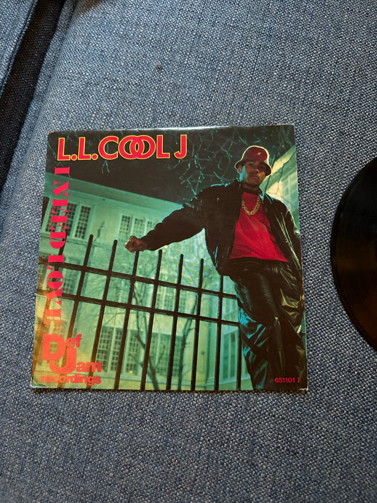 LL Cool J - I Need Love / My Rhyme Ain't Done (Single), Ophalen, Gebruikt, 7 inch, Fotohoes