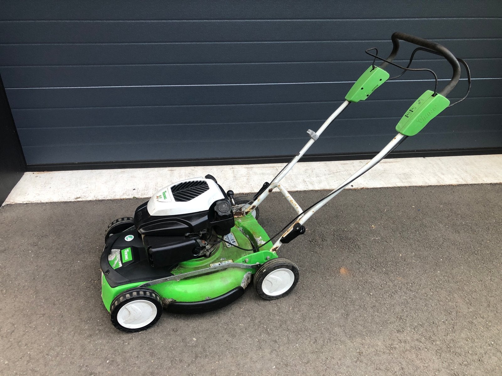 Grasmaaier viking, Tuin en Terras, Grasmaaiers, Ophalen, Cirkelmaaier, Gebruikt, Mulchfunctie