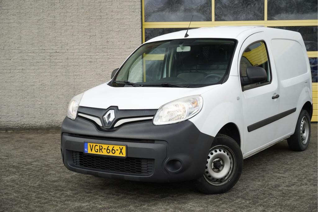 Renault Kangoo 1.5 Blue dCi 80 Comfort BJ2020 Pdc | Trekhaak, Voorwielaandrijving, Stof, Gebruikt, 4 cilinders