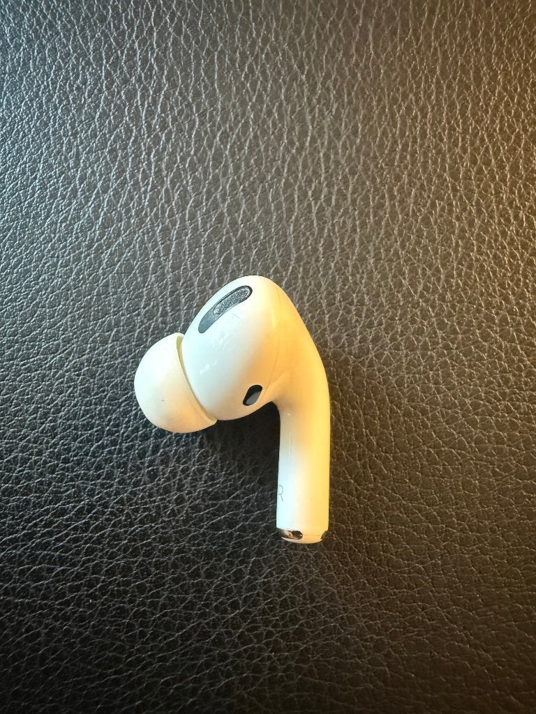 Apple AirPods Pro 1 A2083 Right Earbud, Telecommunicatie, Mobiele telefoons | Oordopjes, Gebruikt, Ophalen of Verzenden, Apple