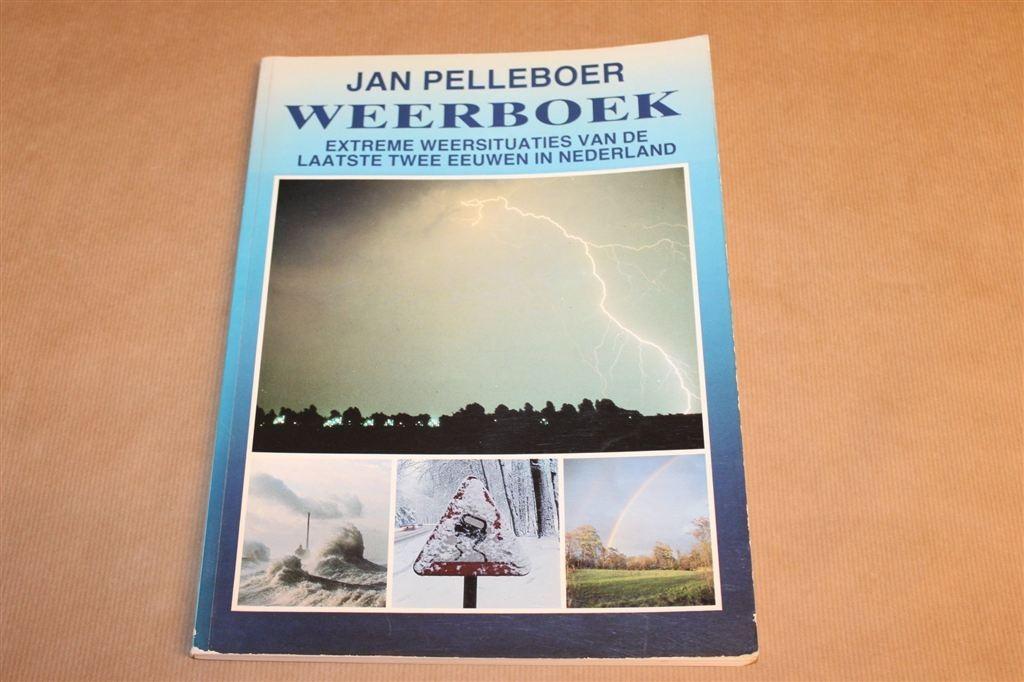 Weerboek — Jan Pelleboer — Extreme Weersituaties NL, Ophalen of Verzenden, Gelezen