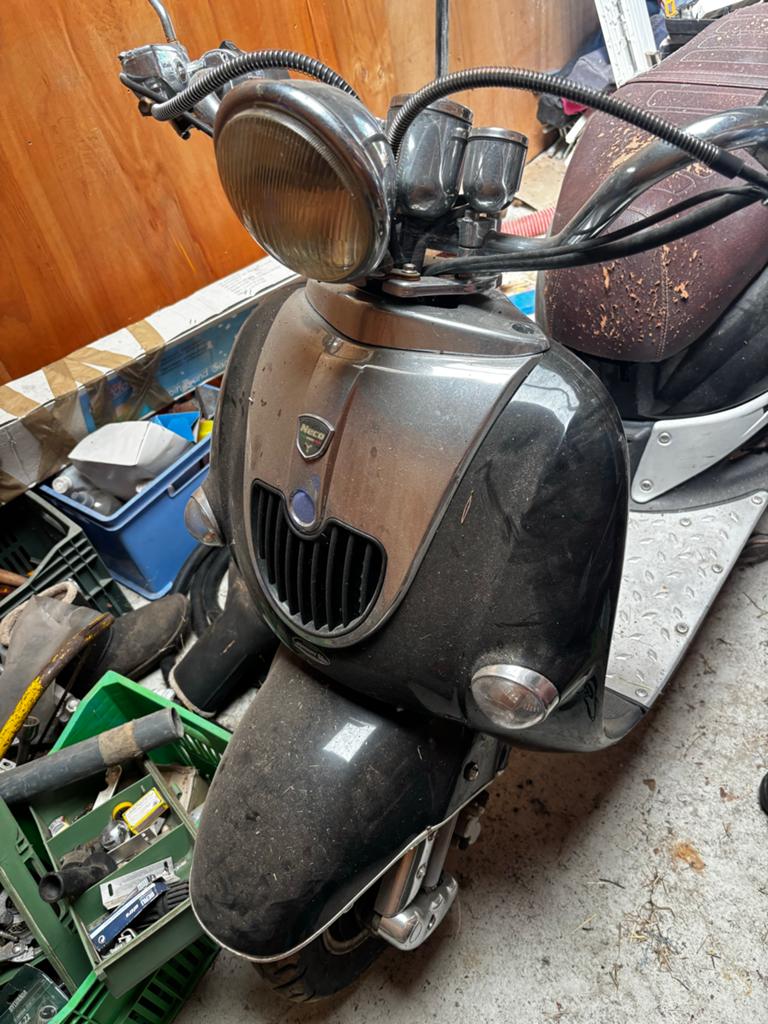 Scooter - Opknapper, Ophalen, Gebruikt, Maximaal 45 km/u, Benzine