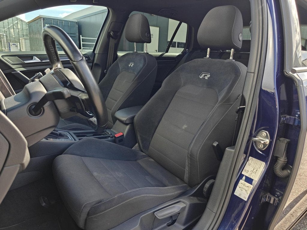 Volkswagen Golf 2.0 TSI 4Motion R, Auto's, Automaat, Gebruikt, 4 cilinders, 1984 cc