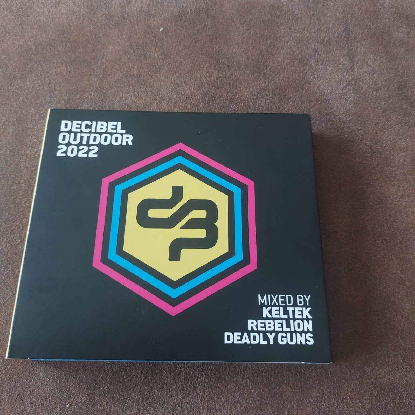 Decibel Outdoor 2022 CD Boxset - Mixed by Keltek, Rebelion, Ophalen of Verzenden, Zo goed als nieuw