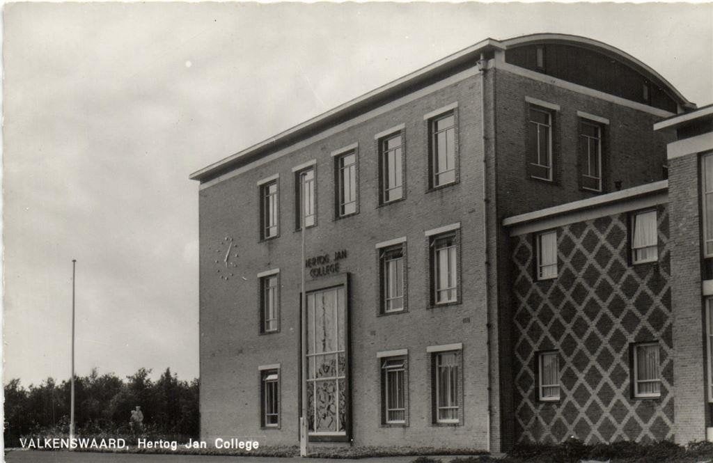 Valkenswaard, Hertog Jan College - ongelopen, Verzamelen, Ophalen of Verzenden, 1960 tot 1980, Ongelopen, Noord-Brabant
