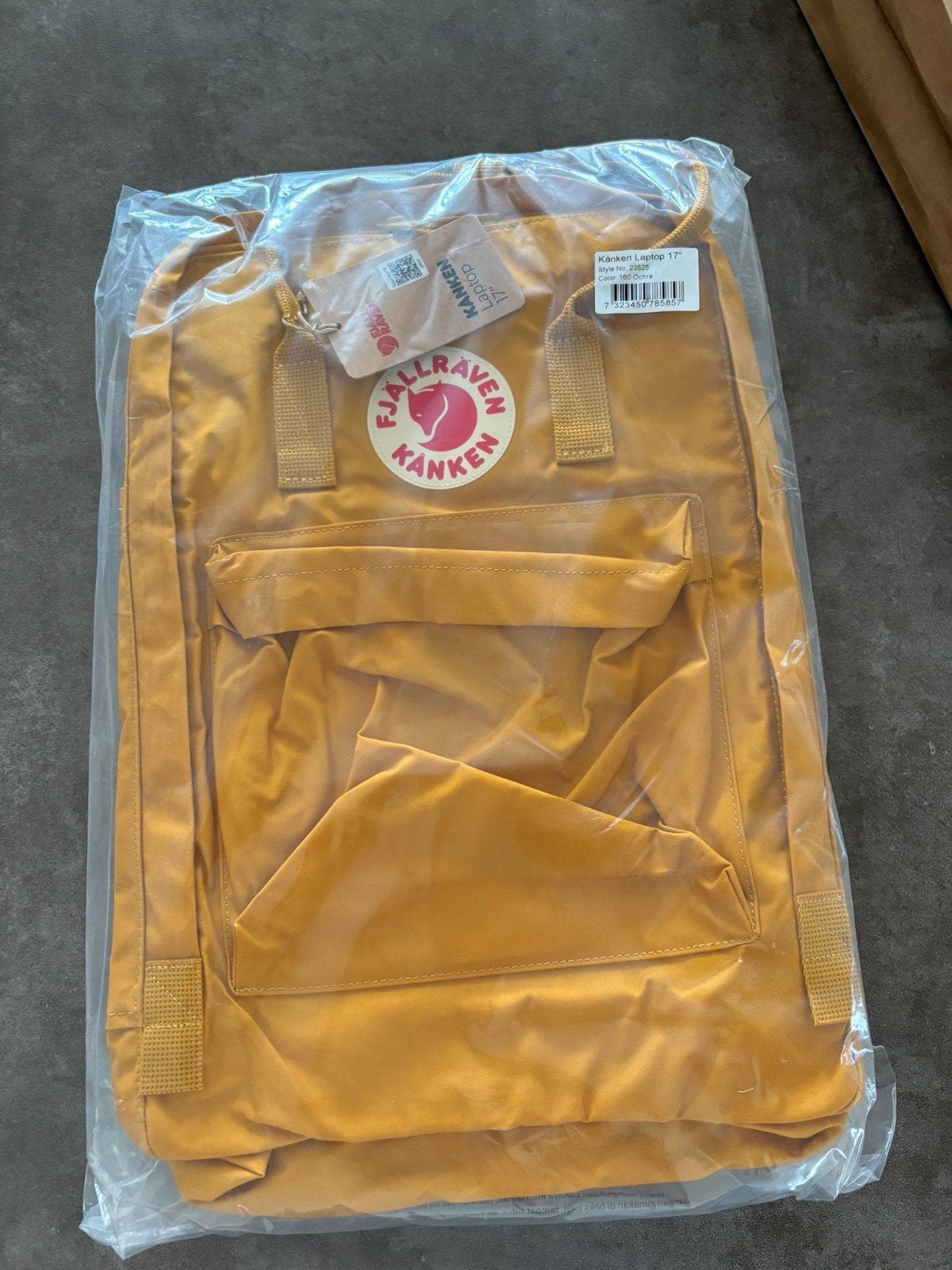 Fjällräven Kånken Laptop 17" Rugzak - Okergeel, 25 tot 40 cm, Nieuw, Ophalen of Verzenden, Overige merken