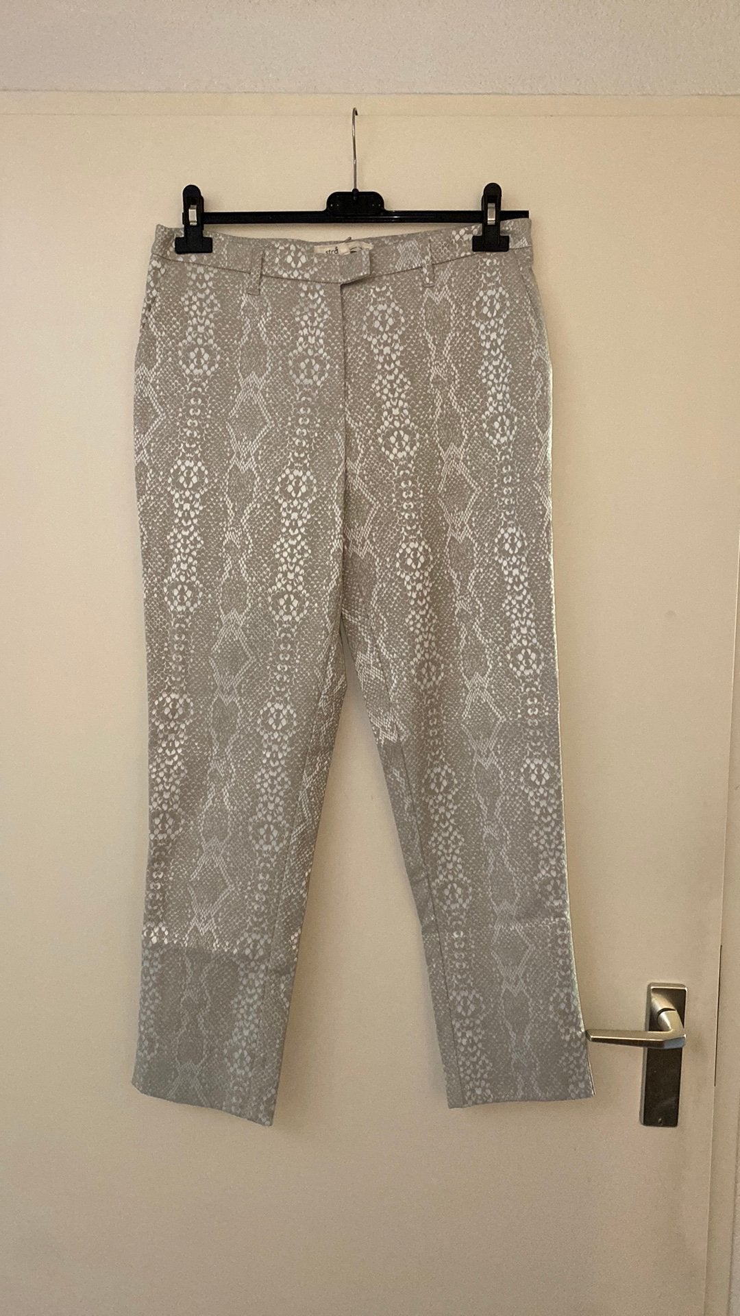 Nieuw enkellange broek maat 36 merk Stroke by Berry Tielens, Kleding | Dames, Ophalen of Verzenden, Nieuw, Maat 36 (S), Beige