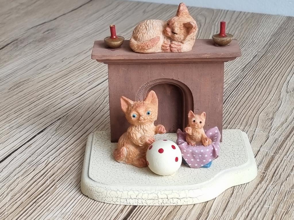 Mooi Vintage Katten Beeld Ornament Open Haard Hout Keramiek, Verzenden, Gebruikt, Dier