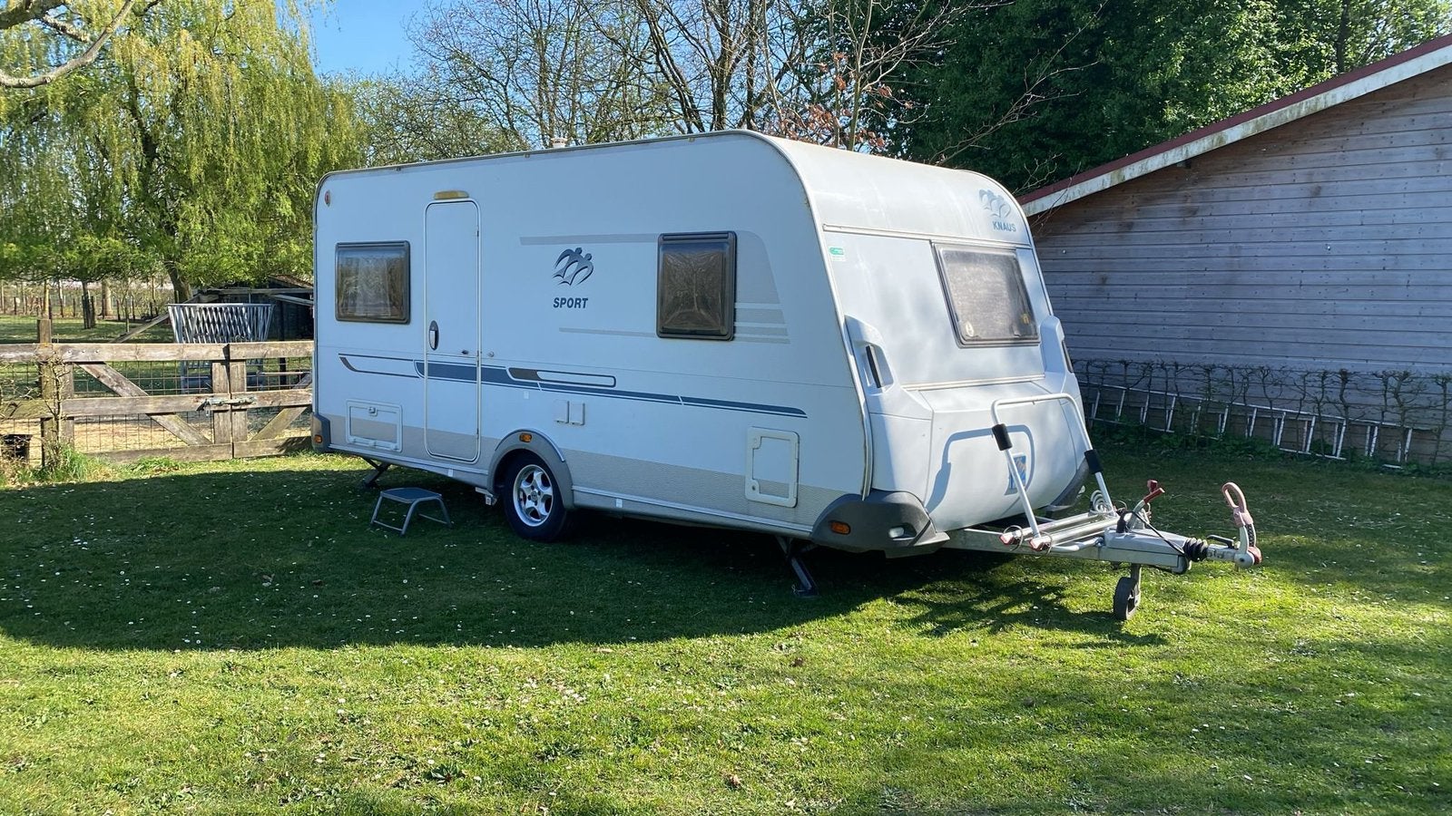Knaus sport 450, Mover, Rondzit, Frans bed, Particulier