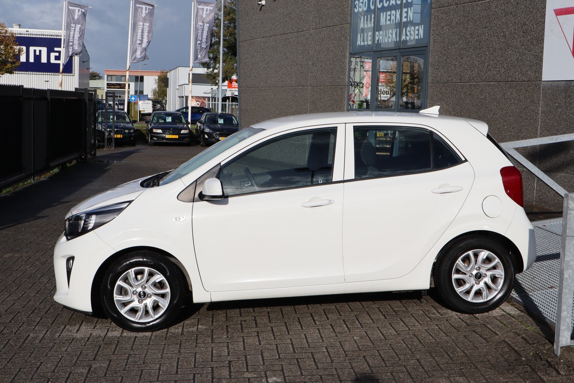 Kia Picanto 1.0 CVVT ComfortPlusLine Navigator Apple carplay, Auto's, Voorwielaandrijving, 12 maanden, Stof, Gebruikt