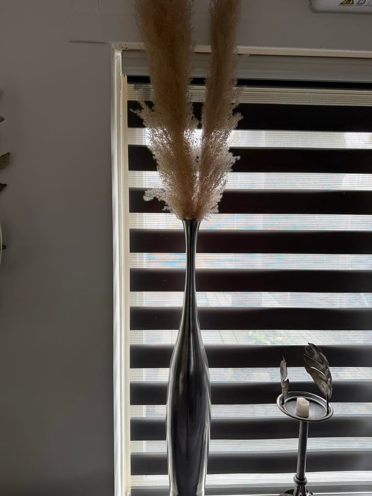 Hoge zilverkleurige metalen vazen - 100 cm, Ophalen of Verzenden, Overige kleuren, Overige materialen, 75 cm of meer