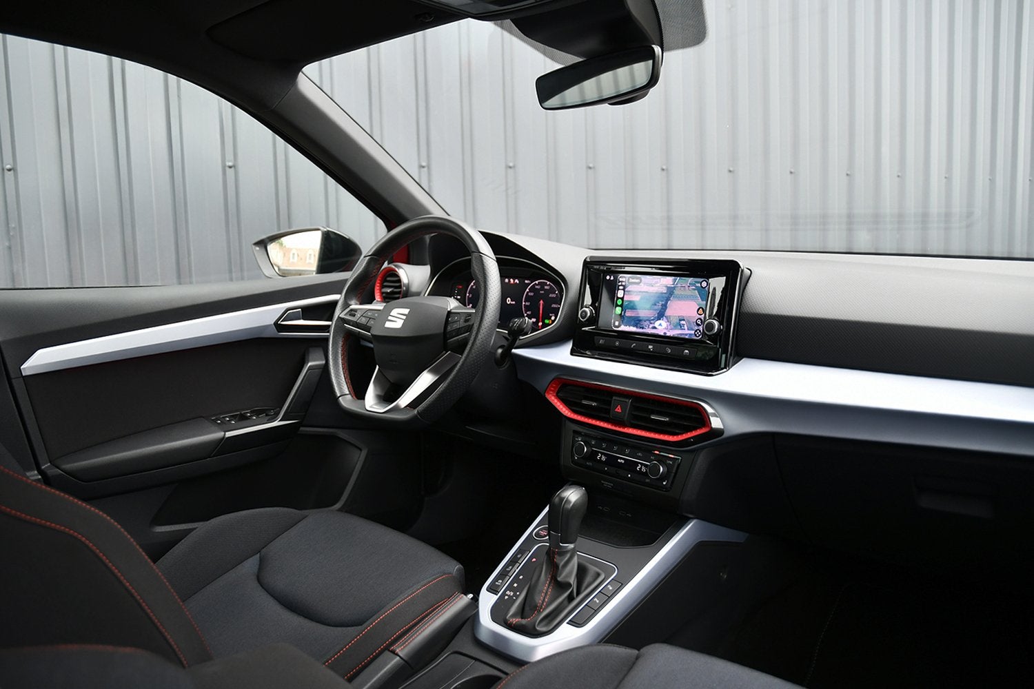 SEAT Arona 1.0 TSi AUT/DSG FR Tech Sport 11-2023 | BTW | Vir, Gebruikt, Met garantie (alle), 116 pk, Bedrijf