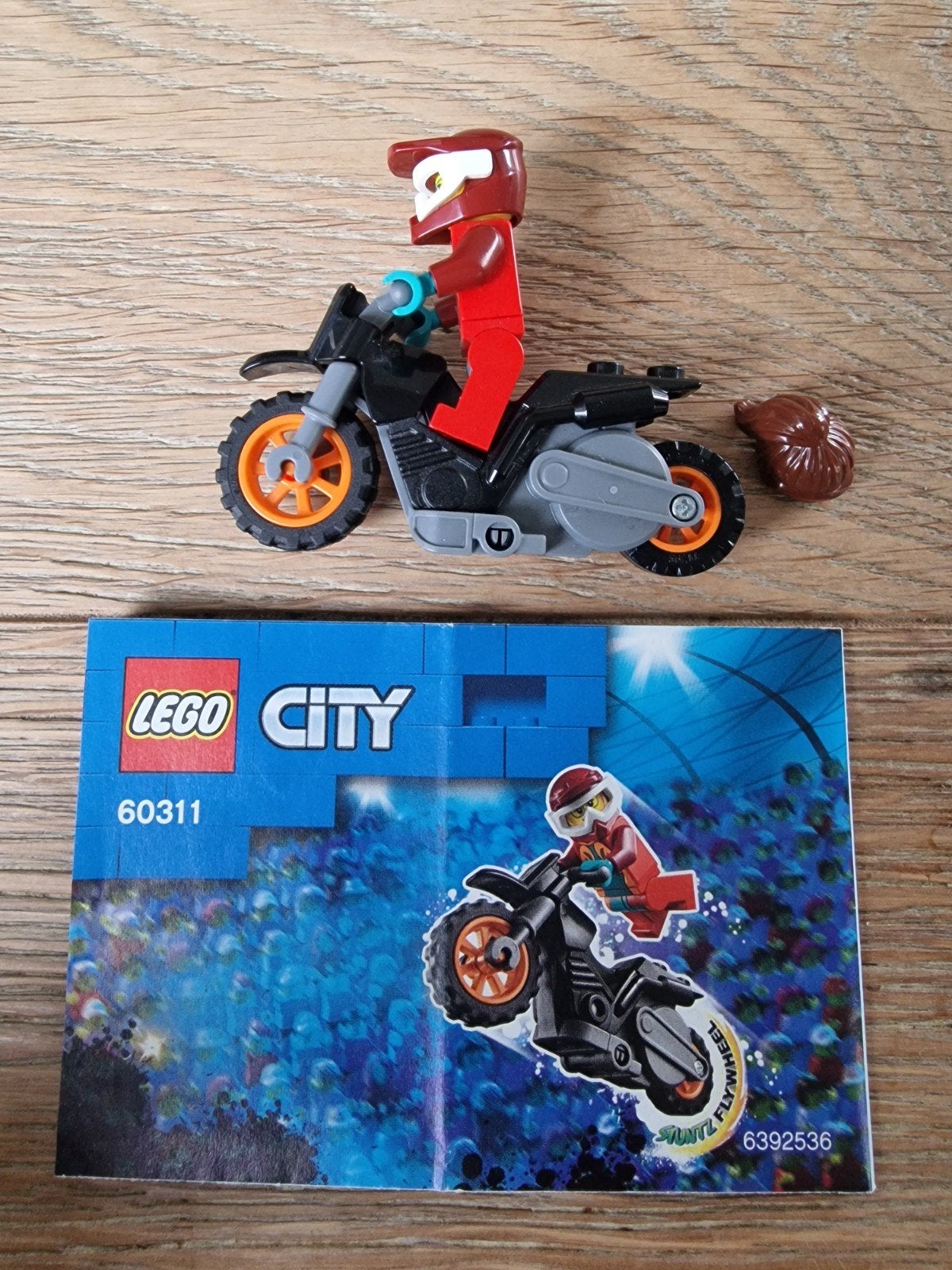 Lego City Stuntmotor 60311 met boekje, City, Lego, Ophalen of Verzenden, Zo goed als nieuw