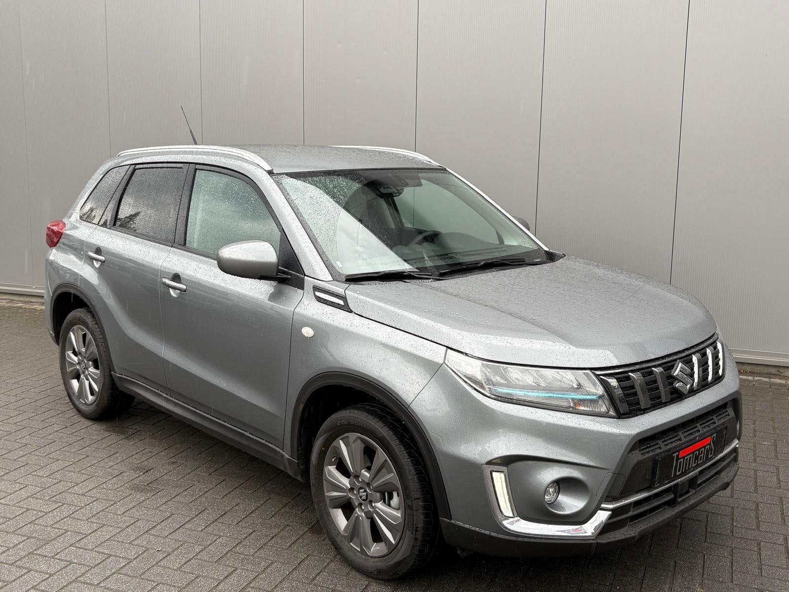 Suzuki Vitara 1.5 Full-Hybrid 116PK Automaat Select Navigati, Auto's, Dealer onderhouden, Stof, Gebruikt, Euro 6