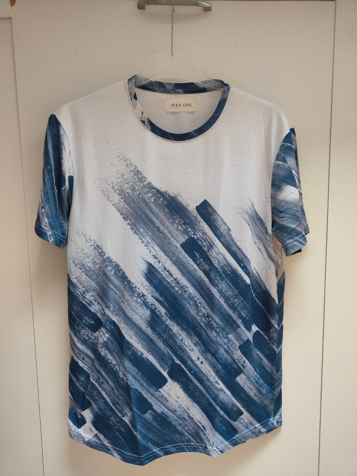 Pier One T-shirt met blauwe kwaststrepen, Kleding | Heren, Pier One, Ophalen of Verzenden, Zo goed als nieuw, Maat 48/50 (M)