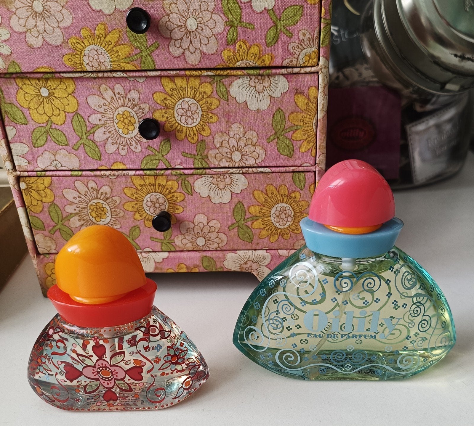 Oilily eau de parfum & eau de toilette nieuw, Verzamelen, Ophalen of Verzenden, Nieuw, Parfumfles, Gevuld