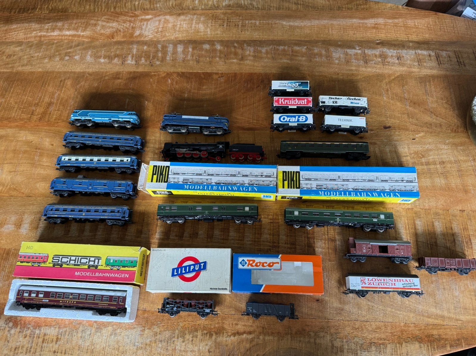 Set modeltreinen Roco Marklin Piko lima Liliput loks wagons, Hobby en Vrije tijd, Modeltreinen | H0, Treinset, Gelijkstroom, Ophalen of Verzenden