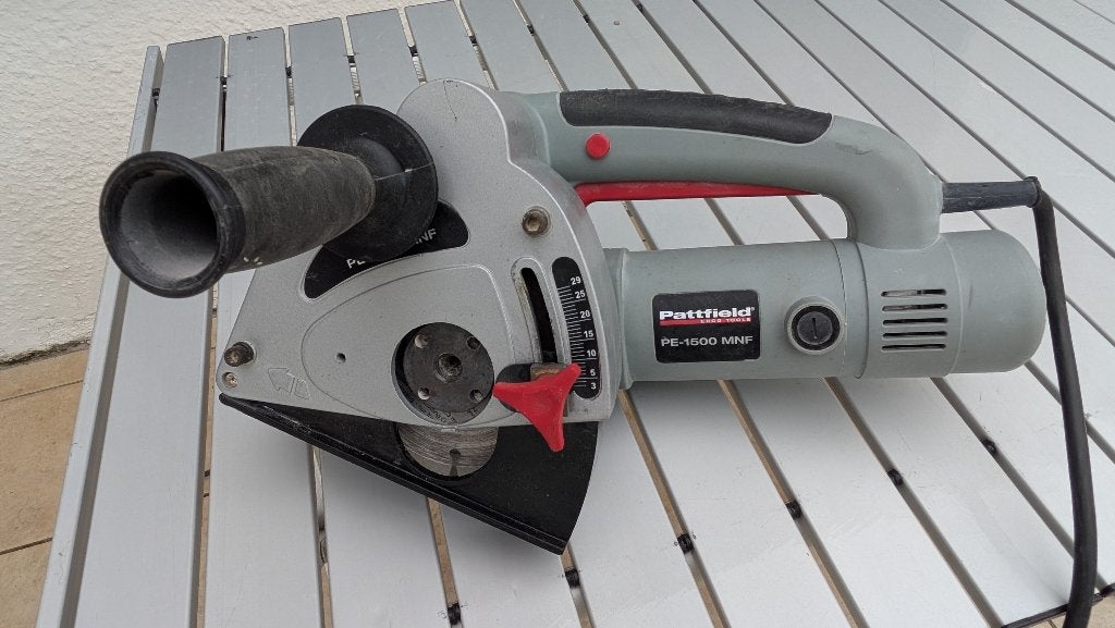 Pattfield PE-1500 muurfrees, Muurfrees, Ophalen of Verzenden, Zo goed als nieuw, Elektrisch