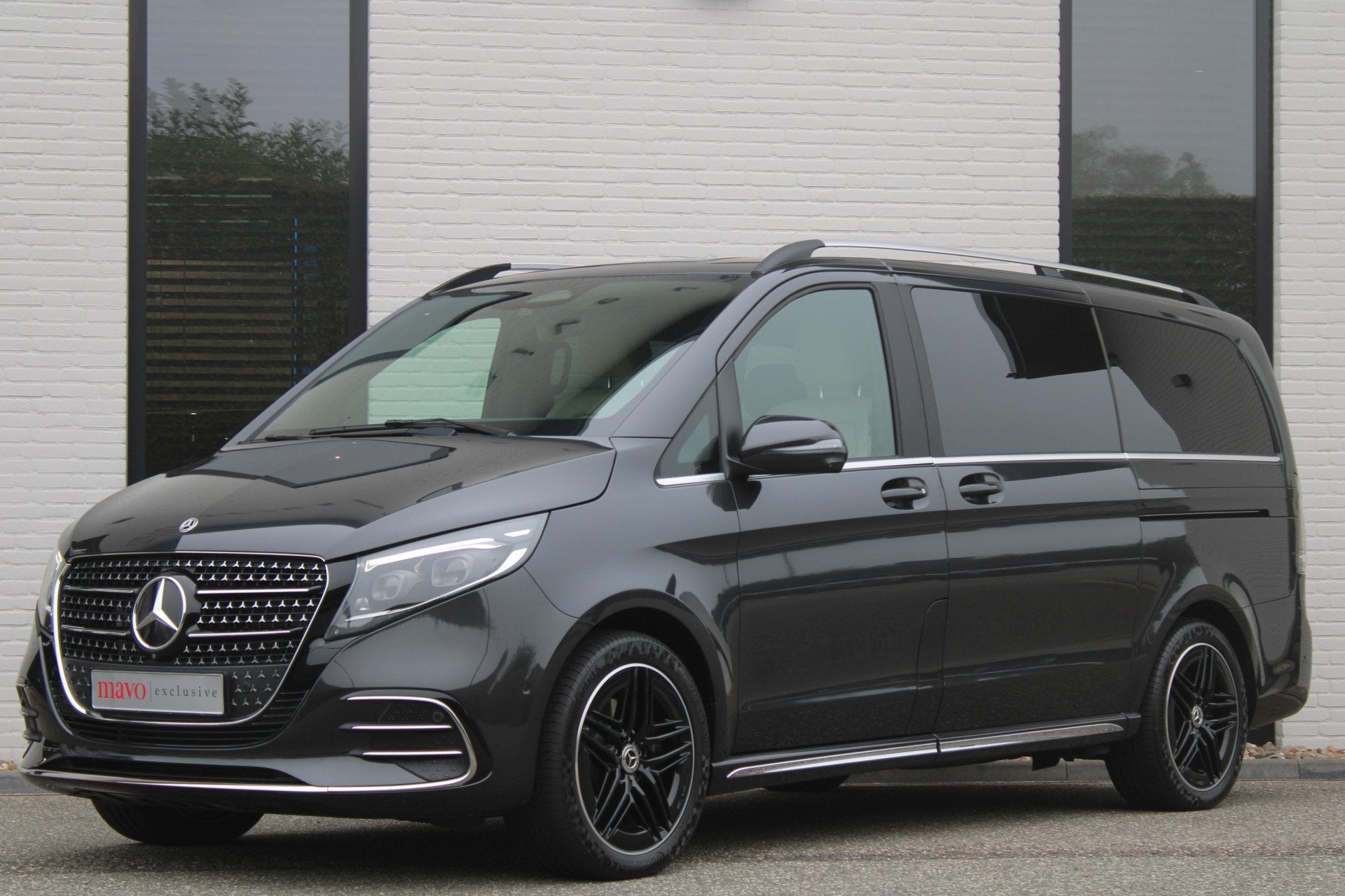 Mercedes-Benz V-Klasse 300d / AMG / DC / Exclusive / 4-Matic, Automaat, Gebruikt, 4 cilinders, Met garantie (alle)