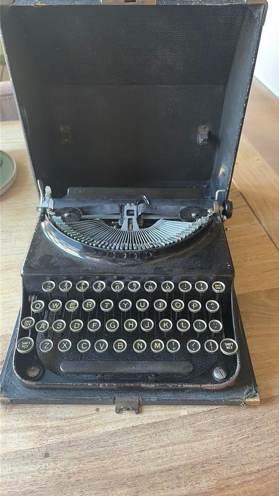 Remington typemachine, Diversen, Typemachines, Ophalen of Verzenden, Zo goed als nieuw