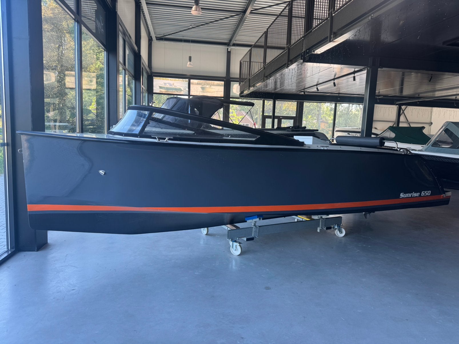 Sunrise 650 Tender - Honda 20pk, Info@admiraal-watersport.nl, Tender, Gebruikt, Westrak 15