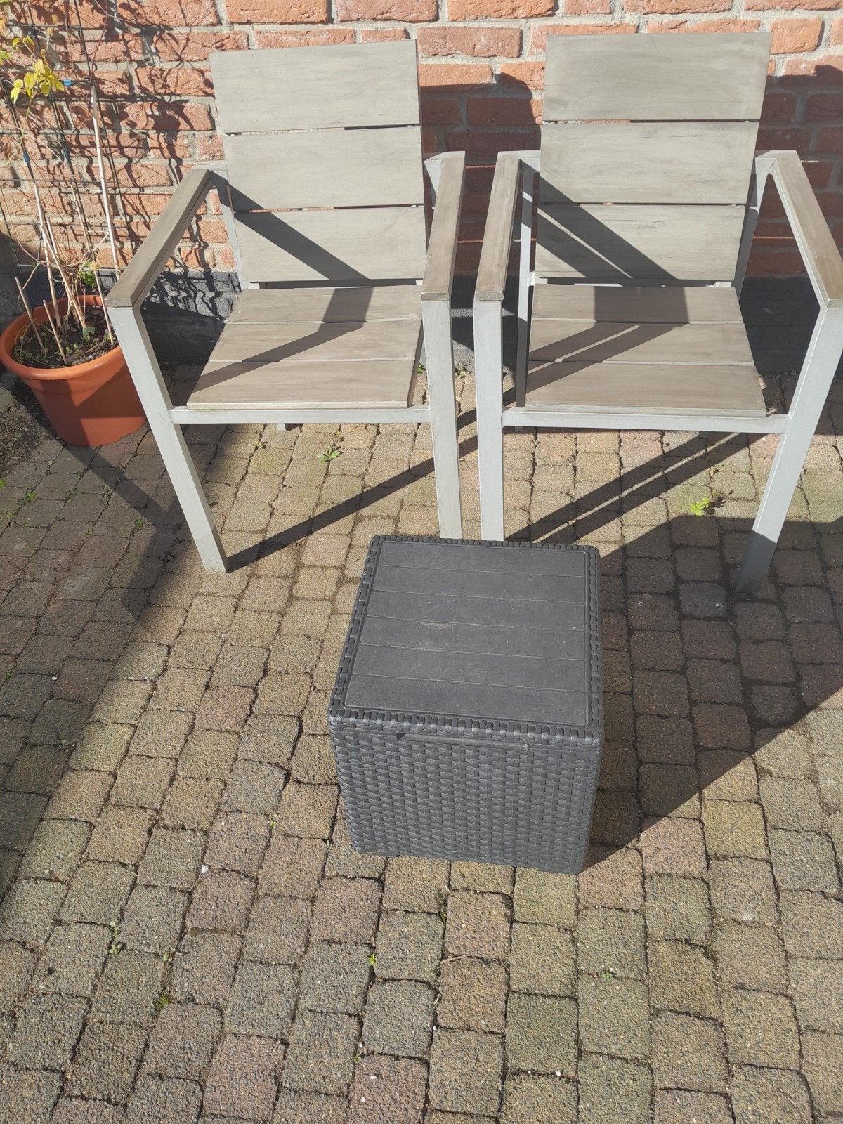 tuinset met opberg tafel, Ophalen, Gebruikt