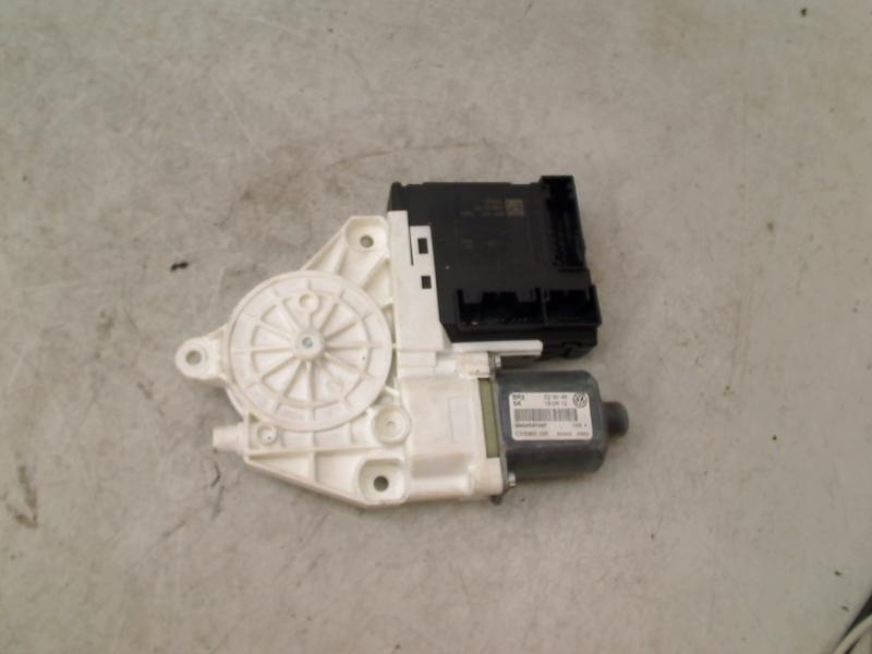 Motor Raammechaniek Rechts Voor Tiguan (5N1/2) 2012, Gebruikt, Volkswagen, Volkswagen AG, Kundenbetreuung@volkswagen.de