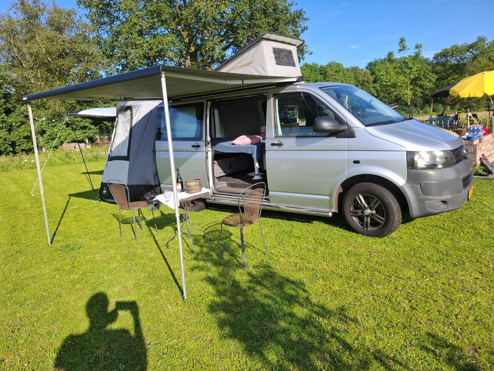 VW T5 Basic Camper met hefdak en basisvoorzieningen, Caravans en Kamperen, Campers, Buscamper of Camperbus, Volkswagen, Tot en met 2