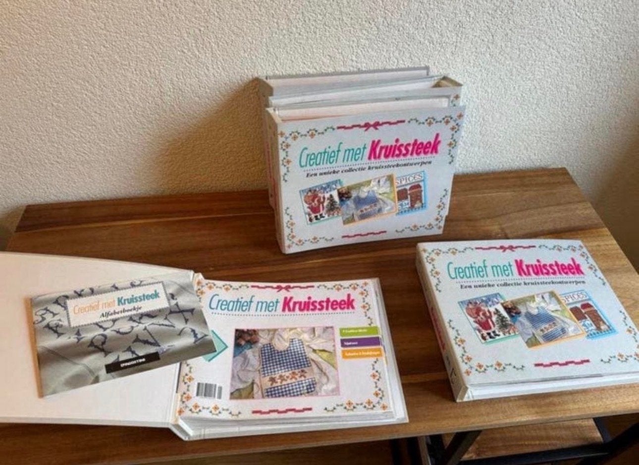 Creatief met Kruissteek - Complete Collectie (5 mappen), Hobby en Vrije tijd, Ophalen of Verzenden, Nieuw, Handborduren, Patroon