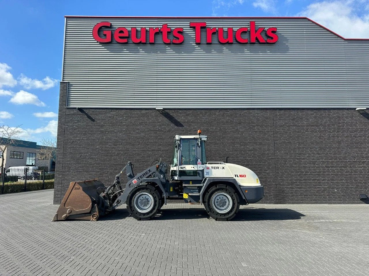 Terex TL 160 +HOOGKIEPBAK+HYDRAULISCHE+VEEGBORSTEL, Zakelijke goederen, Machines en Bouw | Kranen en Graafmachines, Wiellader of Shovel