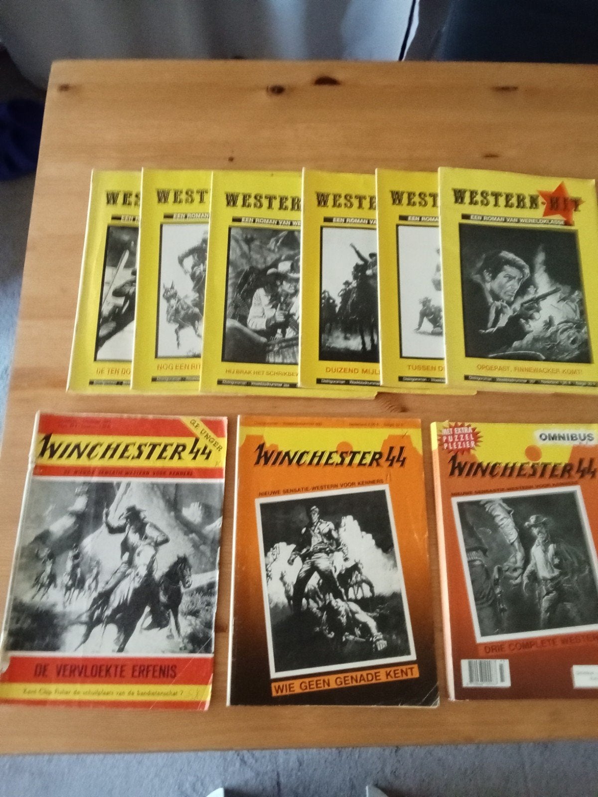 Western Hit, Winchester 44, Colt 45, Hollister, Jerry Cotton, Ophalen of Verzenden, Gelezen
