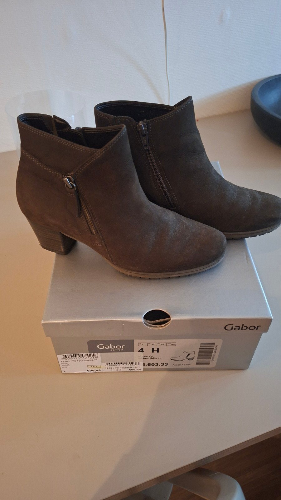 nieuwe gabor enkellaarsjes  37 groen nubuck, Kleding | Dames, Gabor, Nieuw, Ophalen of Verzenden, Groen