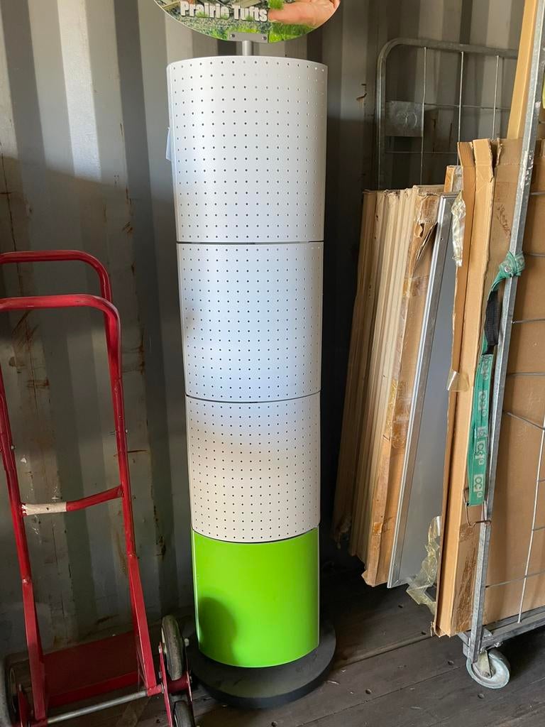 Display voor haken, Ophalen, Zo goed als nieuw, Minder dan 60 cm, Radiator