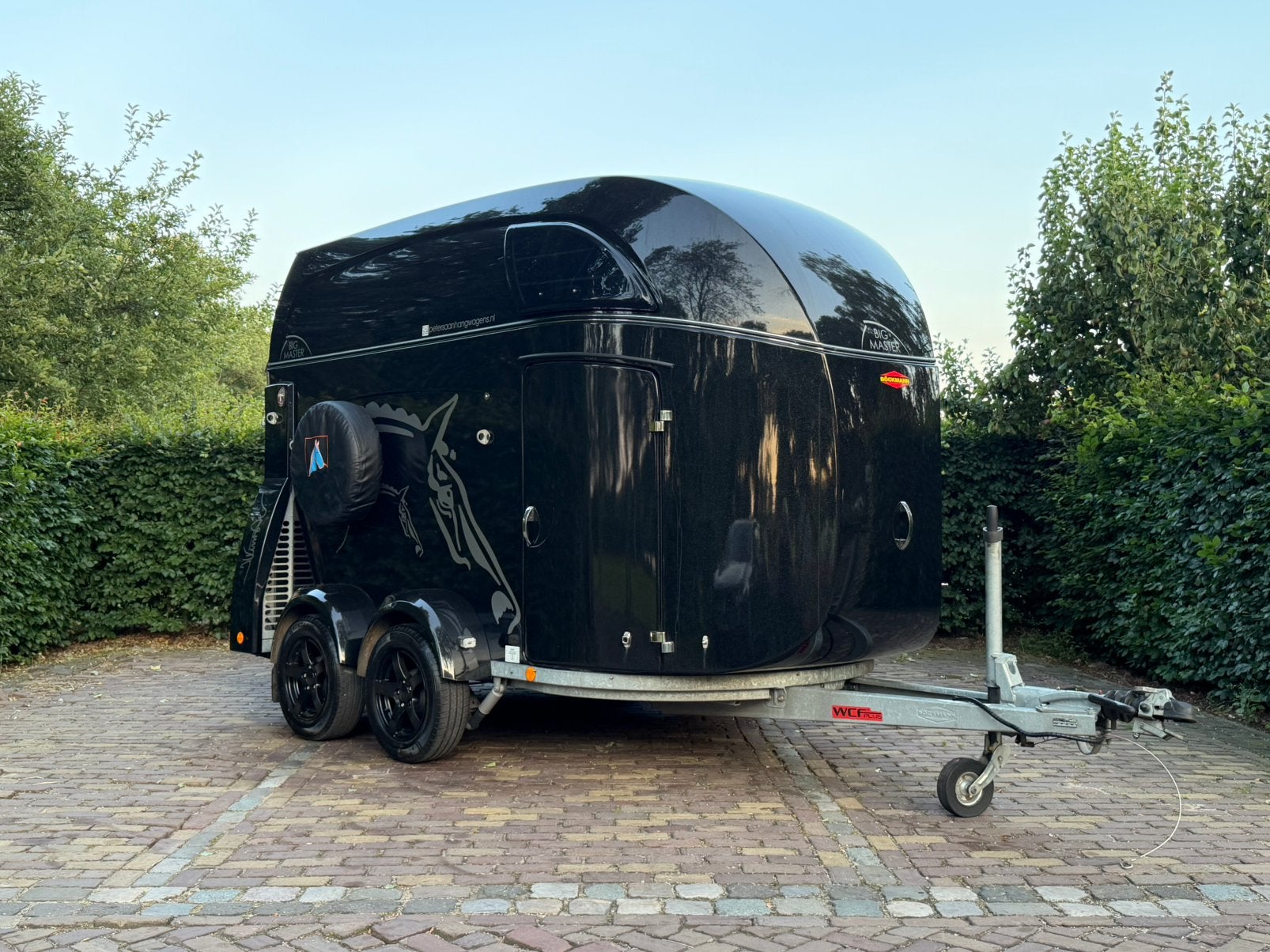 Extreem dikke bockmann big master vol optie, btw trailer
