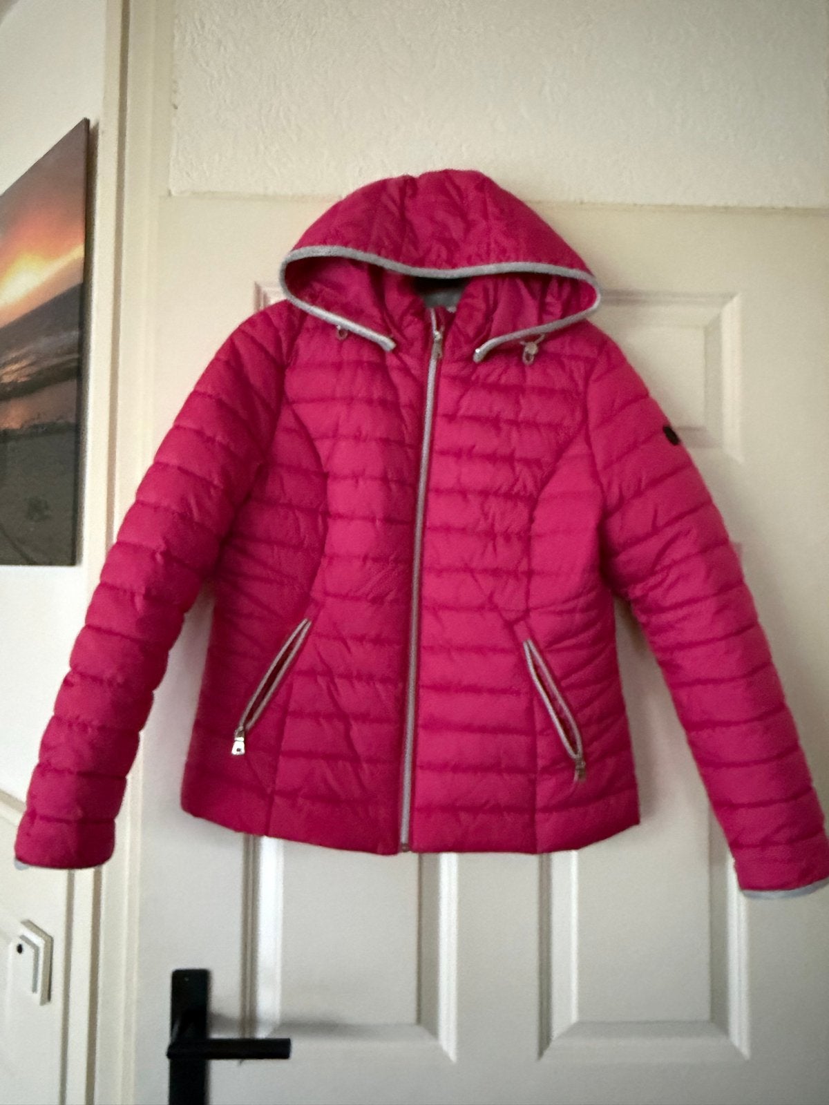 So Soire fuchsia gewatteerde jas met capuchon - Maat 40, Kleding | Dames, Ophalen of Verzenden, Zo goed als nieuw, Maat 38/40 (M)