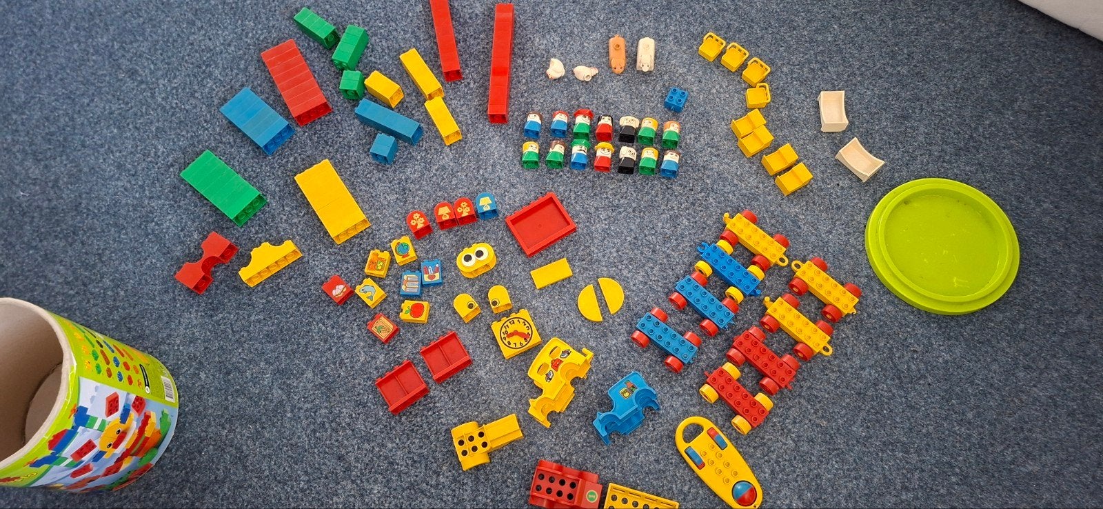 Grote vintage Duplo set - 79 blokken, 14 poppetjes en meer, Gebruikt, Overige thema's, Ophalen of Verzenden, Duplo
