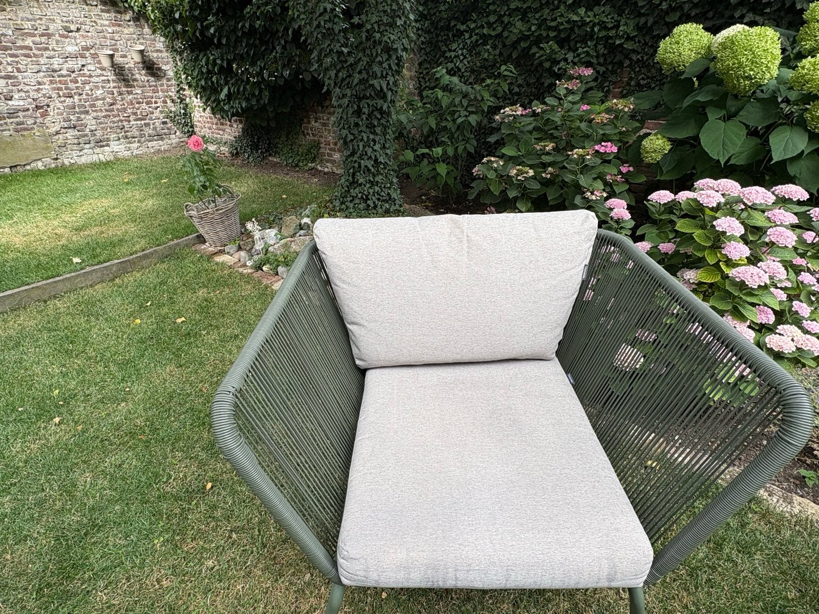Intratuin Loungeset Iris - Comfortabel en Stijlvol, Tuin en Terras, Zo goed als nieuw, Loungeset, Wicker, Stoel