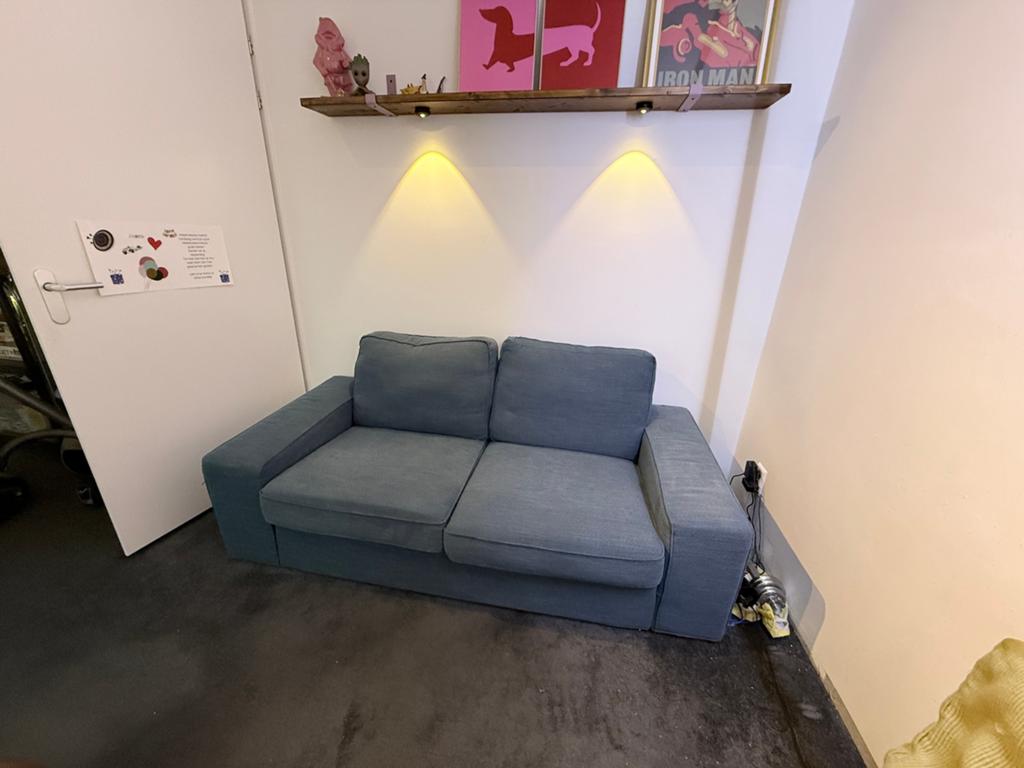 Ikea Kivik bank - Comfortabel 2-zitsbank in blauw, Huis en Inrichting, Banken | Bankstellen, Ophalen, Gebruikt, 150 tot 200 cm