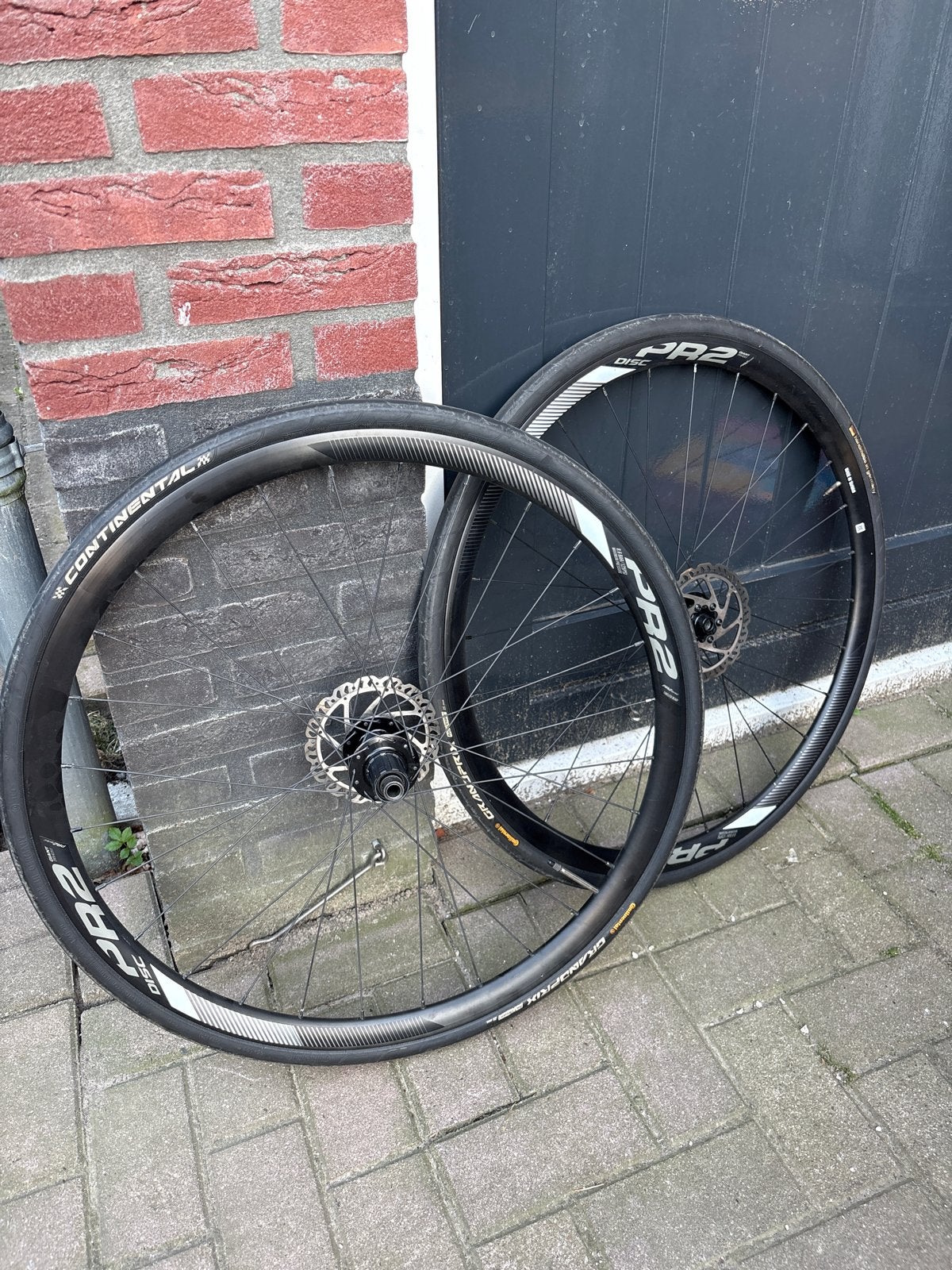 Giant PR2 Disc fietswielen met Shimano body en banden, Fietsen en Brommers, Fietsonderdelen, Gebruikt, Overige materialen, Racefiets