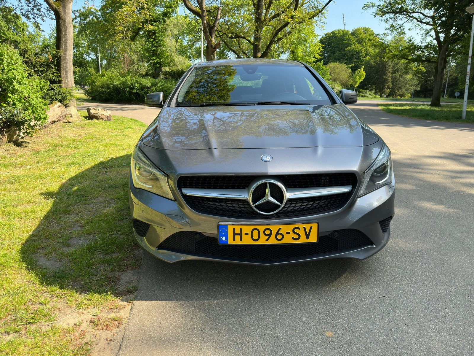 Mercedes-Benz CLA 200 1.6 115KW 7G-DCT (aut) 2015 Grijs, 715 kg, 1595 cc, 19 km/l, Particulier