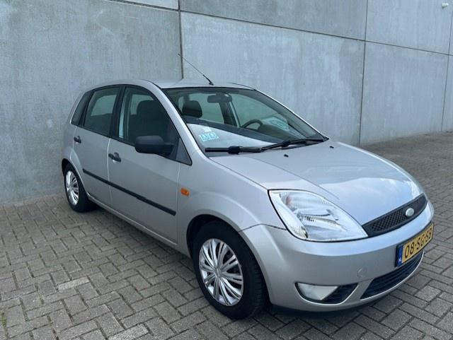 Ford Fiesta 1.3 Futura (bj 2006), 1299 cc, 4 cilinders, Origineel Nederlands, Bedrijf