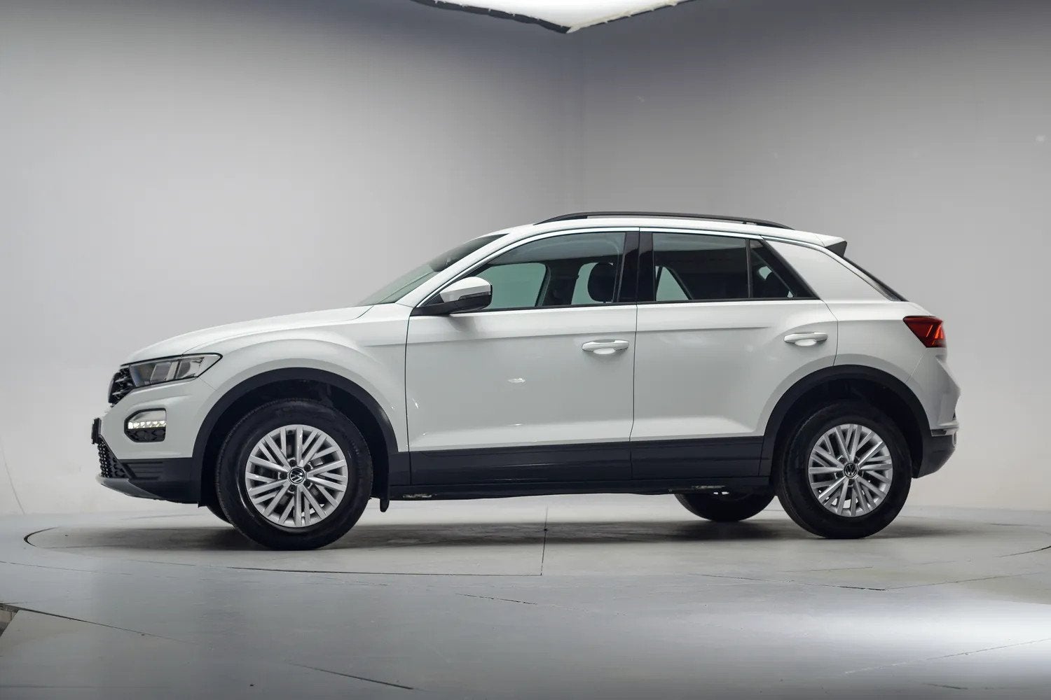 Volkswagen T-Roc 1.0 TSI Style Business [ Stoelverwarming Ad, Auto's, Gebruikt, 1194 kg, Wit, Bedrijf
