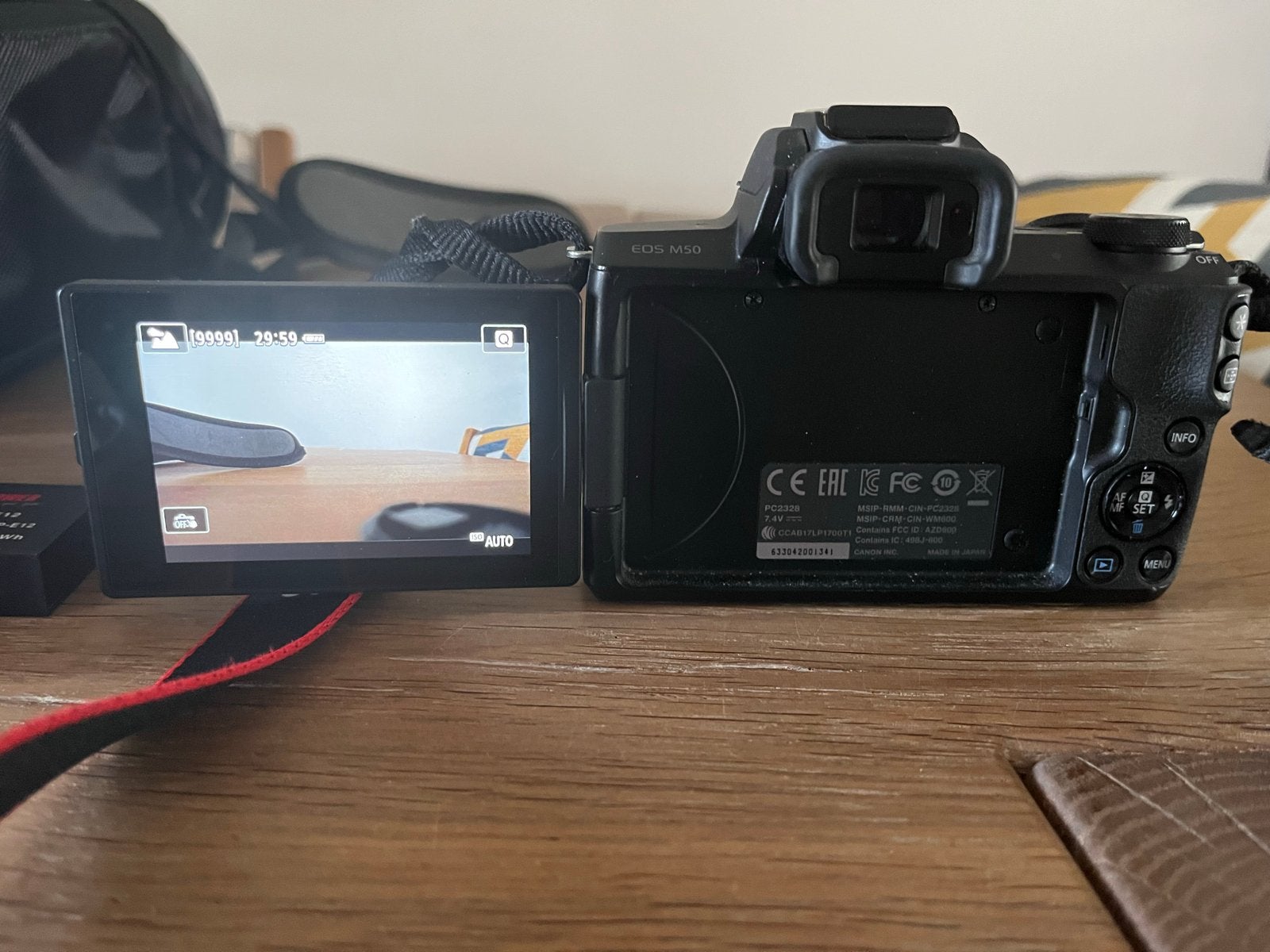 Canon EOS M50 Systeemcamera met 15-45mm lens en accessoires, Canon, Beeldstabilisatie, Ophalen of Verzenden, Zo goed als nieuw