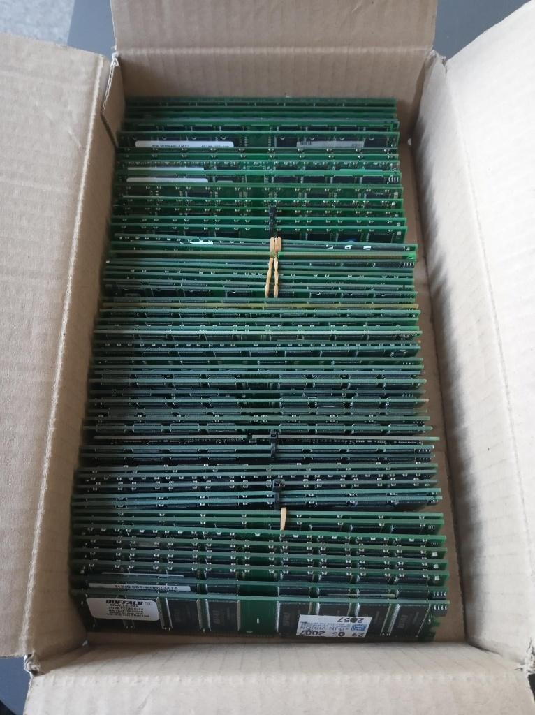 Verzameling RAM Geheugen SD RAM DDR RAM 32MB t/m 512MB, Computers en Software, Ophalen of Verzenden, Gebruikt, DDR, Desktop
