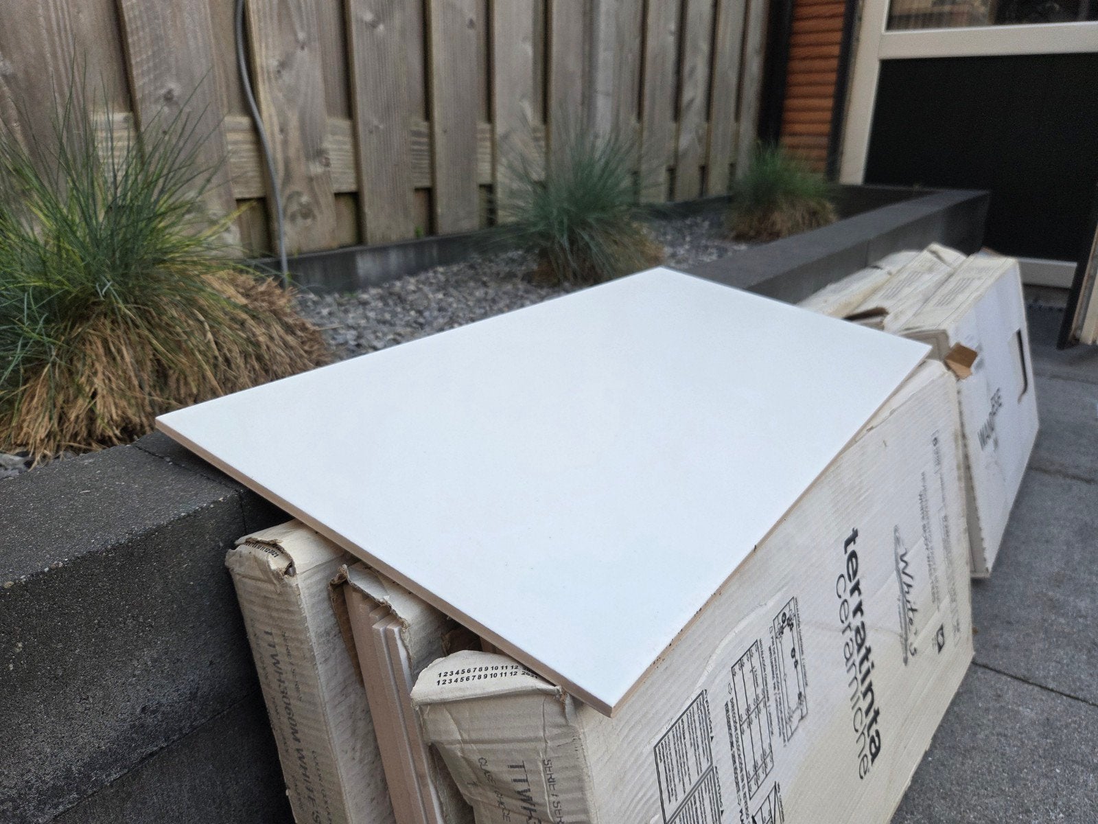 Terratinta keramische wandtegels mat wit 31x61, Ophalen, Nieuw, Kunststof, Overige typen