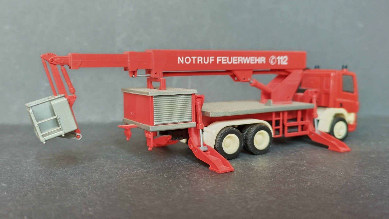 Daf CF hoogwerker brandweer Feuerwehr 1:87 Herpa Pol, Hobby en Vrije tijd, Verzenden, ., Nieuw, Herpa