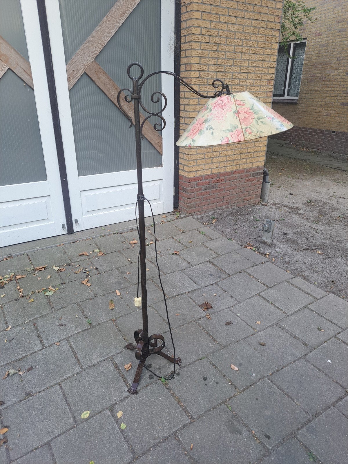Smeedijzeren vloer / sta lamp, Ophalen, 150 tot 200 cm