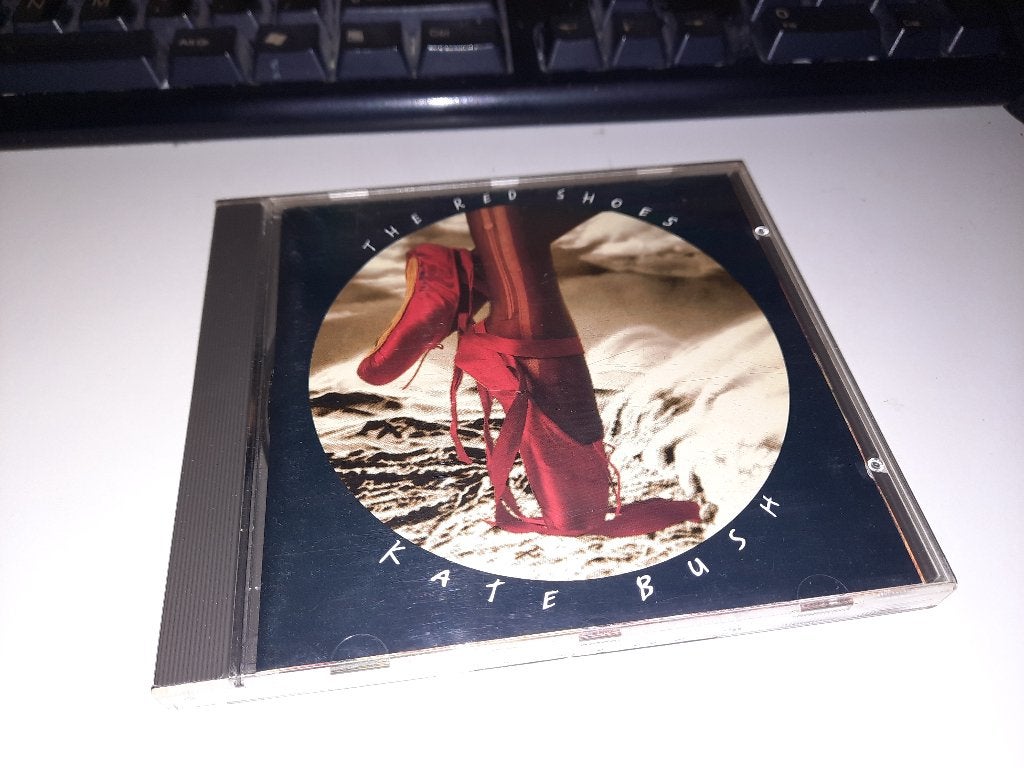 CD Kate Bush – The Red Shoes, Ophalen, Zo goed als nieuw, Poprock
