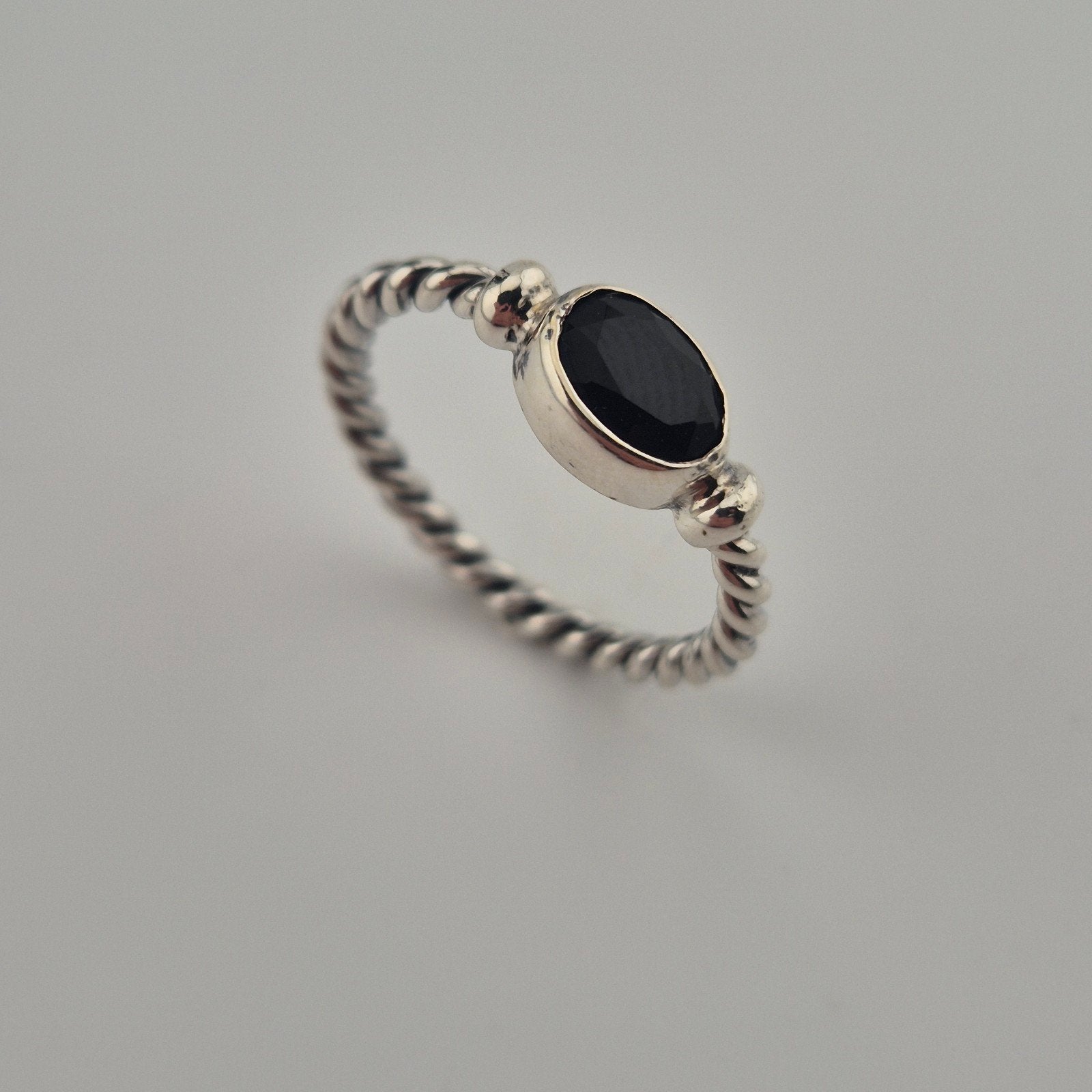 Vintage 925 Sterling Zilveren Ring met Onyx | AE02, Gebruikt, Verzenden, Kleiner dan 17, Dame