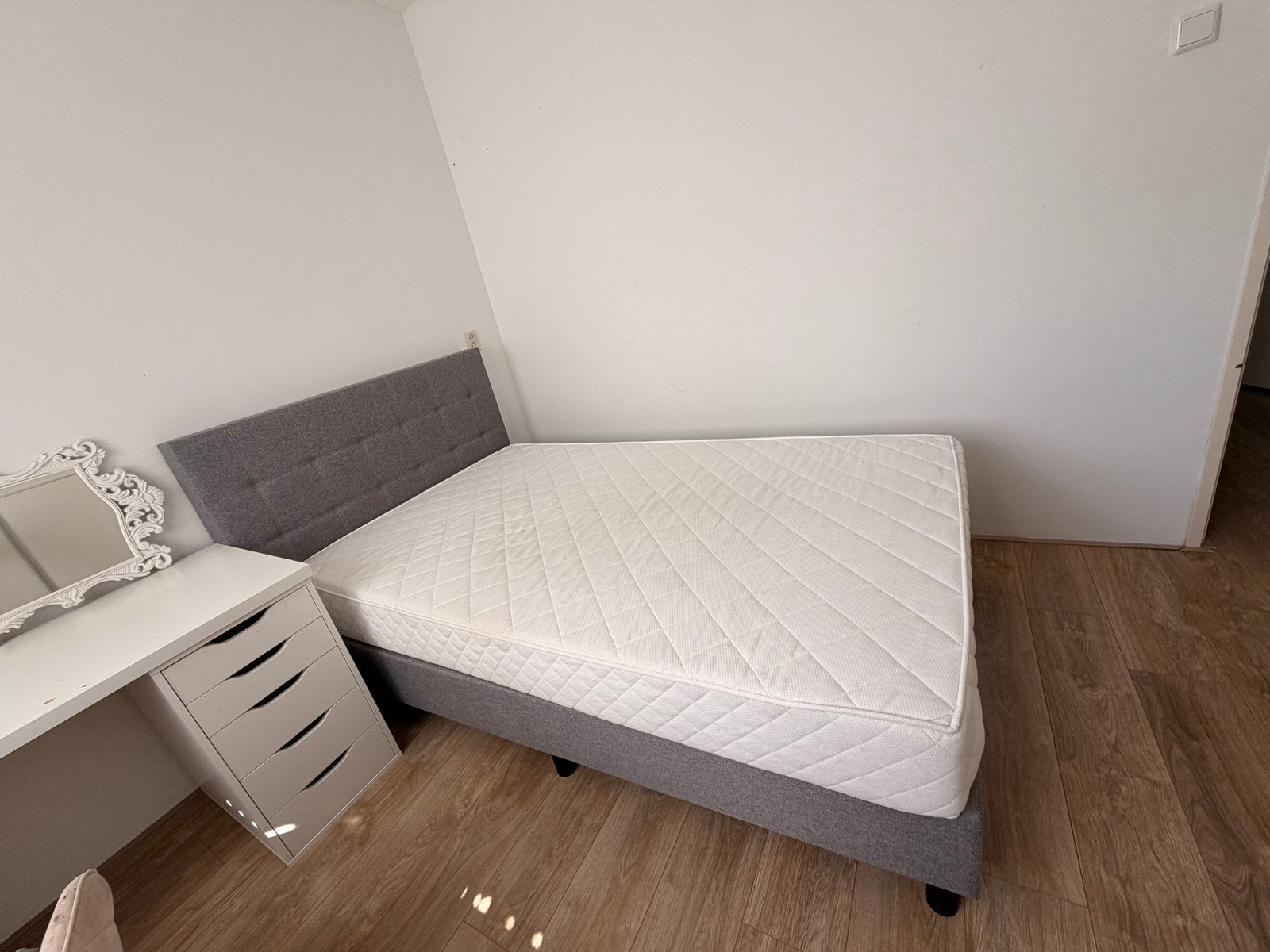 Mooi bed 120x200 - Zo goed als nieuw, Ophalen, Zo goed als nieuw, Twijfelaar, 120 cm